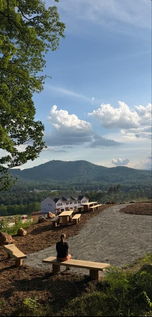 The Wilds at Cedar Mountain luxury townhome rentals in Asheville NC